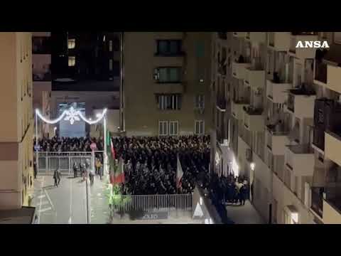 Acca Larenzia, un migliaio di persone davanti all’ex sede del Msi