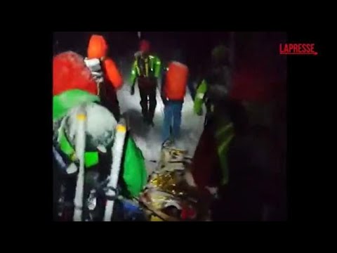 Escursionista ferito sul Pollino, salvo grazie ai soccorsi in mezzo alla neve