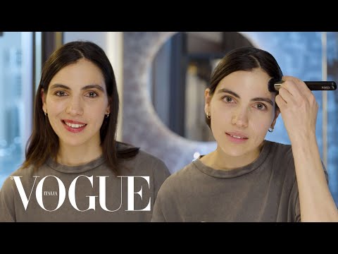 Selene Caramazza: guida al suo makeup anni ’90 preferito | Beauty Secrets | Vogue Italia