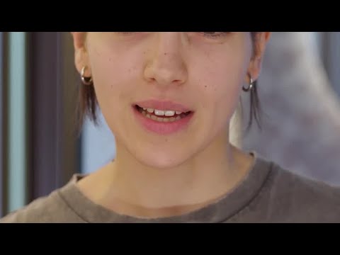 #Selene Caramazza: berry lips per un makeup anni ’90