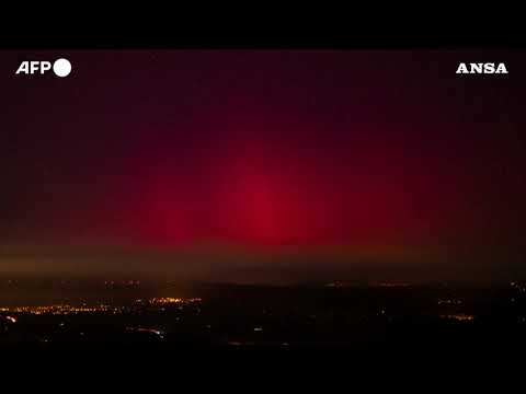La magia dell’aurora boreale tocca anche la Francia meridionale