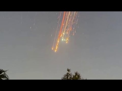 La navicella Starship di Elon Musk esplode in volo: i detriti precipitano in mare
