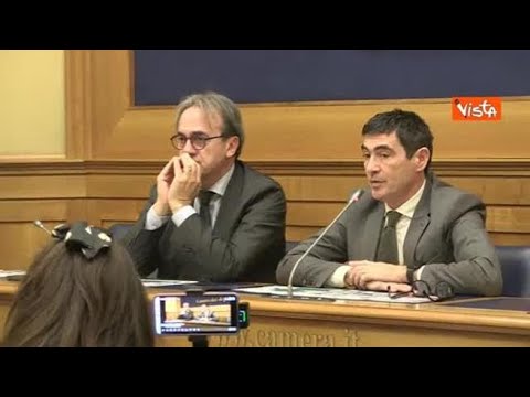 Caso Paragon, Fratoianni (Avs): “Ero a cena con Casarini, hanno spiato anche me?”
