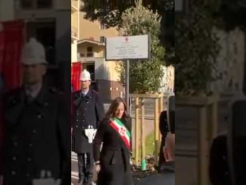 Strage di via Mariti a Firenze, la commozione per gli operai morti a un anno dalla tragedia #shorts