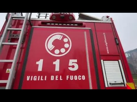 Roncade, rogo alla H-Farm: le fiamme distruggono l’edificio della logistica
