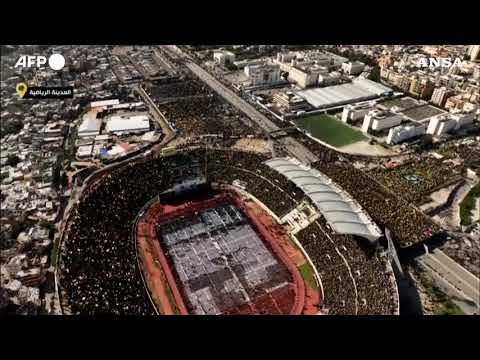 In migliaia a Beirut per i funerali dell’ex leader di Hezbollah
