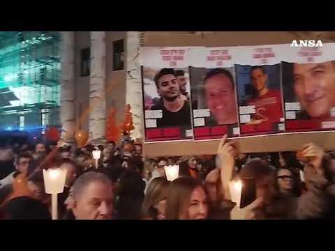 La Comunita’ ebraica e il Forum delle famiglie degli ostaggi in piazza a Roma
