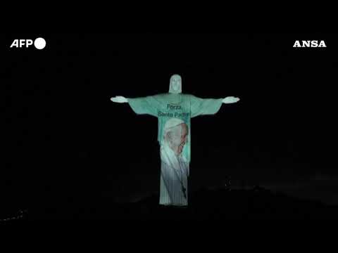 Papa ricoverato, dal Brasile l’incoraggiamento “del” Cristo redentore