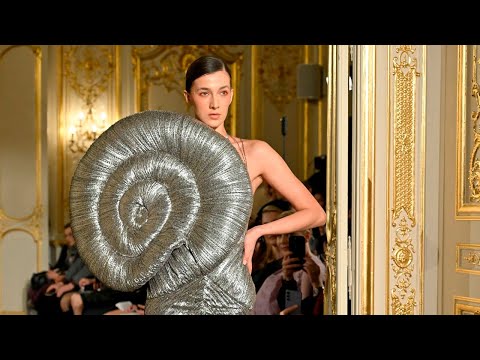 Lena Erziak | Haute Couture Spring Summer 2025 | Paris