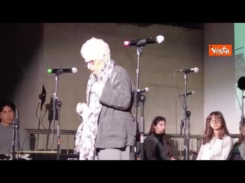 Liliana Segre racconta il viaggio sul treno da Milano ad Auschwitz