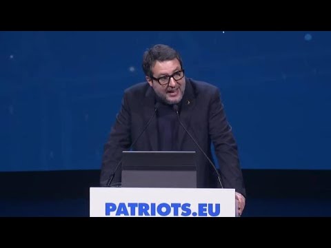 Salvini a Madrid parla spagnolo: «Bye bye Pedro e bye bye Open Arms, viva la libertà»