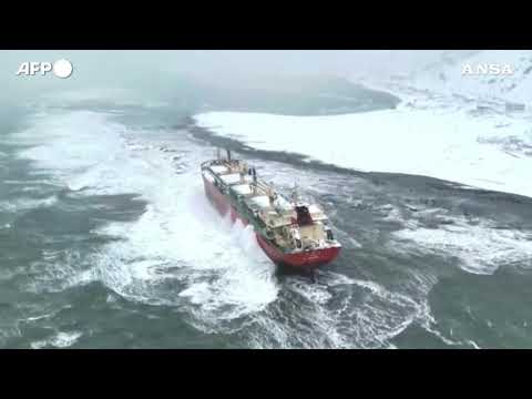 Nave cargo cinese arenata vicino a Sakhalin, nell’estremo oriente russo