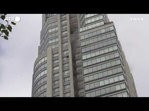 Argentina, in fiamme a Buenos Aires un edificio di 50 piani