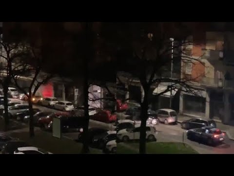 Verona, auto come ariete per sfondare la vetrina della gioielleria poi la fuga dalla polizia