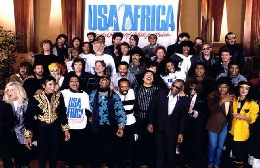 Il progetto “USA for Africa” – Il brevetto usurpato del telefono – La lingua italiana a messa