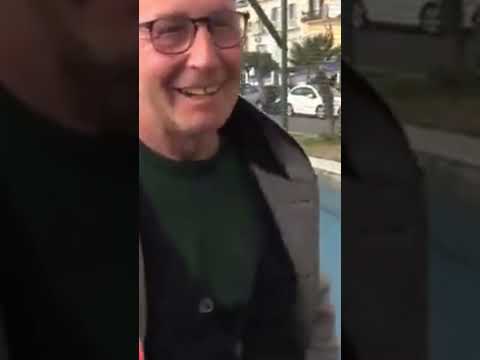 Sciame sismico ai Campi Flegrei: la scossa ripresa in diretta e la reazione dei cittadini #shorts