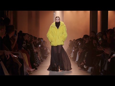 Elie Saab | Fall Winter 2025/2026 | Paris Fashion Week