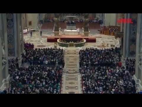8 marzo, il messaggio del Papa: «Liberare donne da condizionamenti che spingono a non partorire»