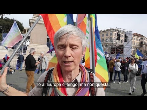 Roma, le voci della piazza per l’Europa tra pacifismo e riarmo