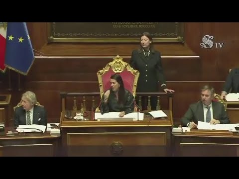 Fuorionda Ronzulli al Senato: «Non me ne frega un c… di quello che pensa Renzi»