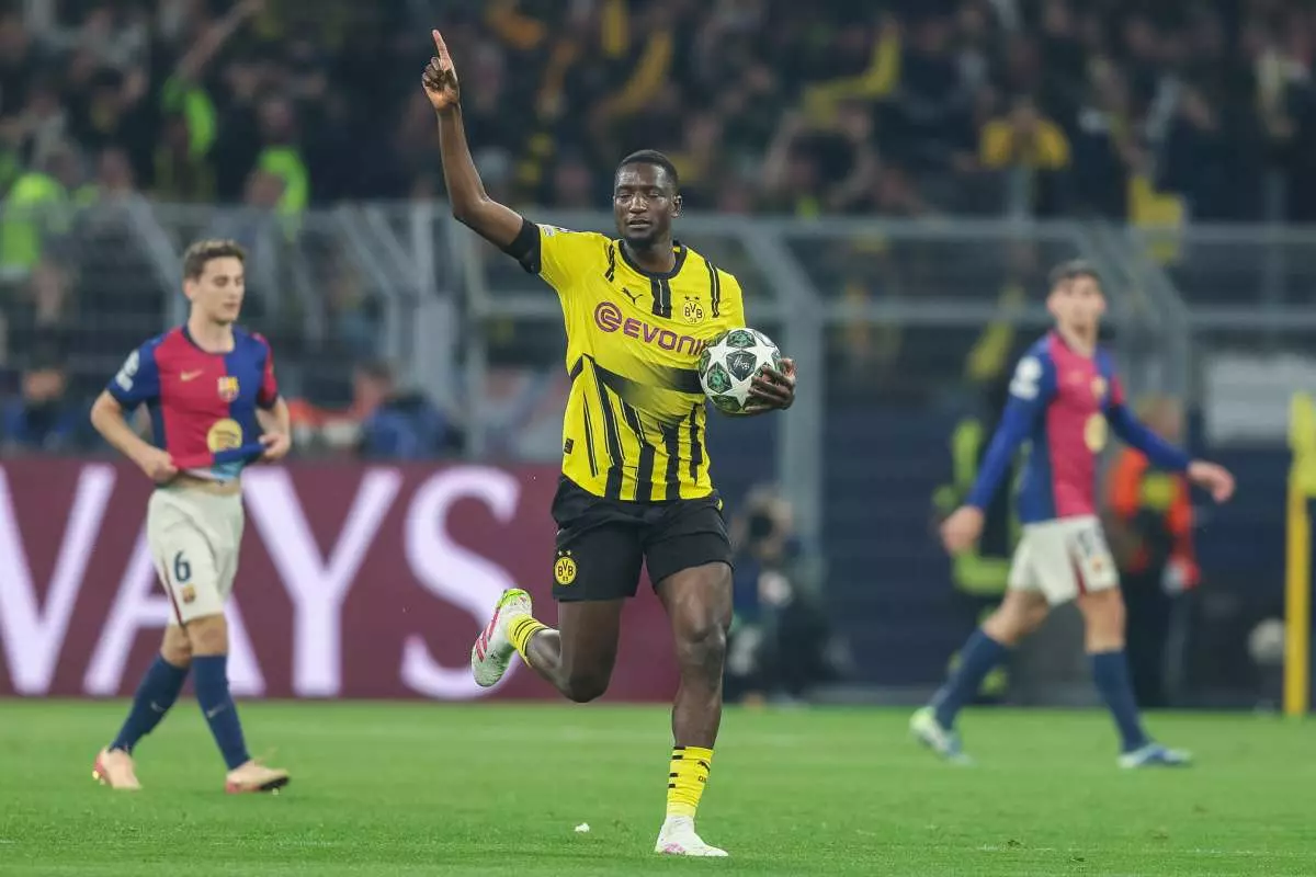 Guirassy non basta al Dortmund, Barcellona in semifinale Champions