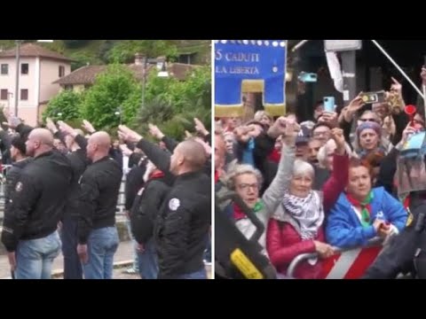 A Dongo saluti romani e il «presente» per Mussolini. L’Anpi canta «Bella ciao»