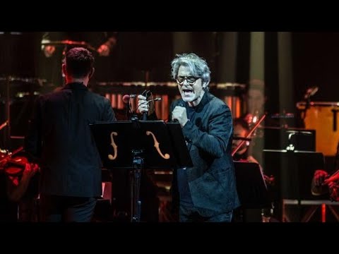 Samuele Bersani, l’emozionante ritorno sul palco: «Dopo la malattia ci si sente più forti»