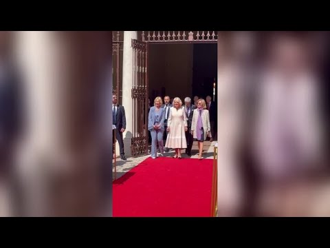 L’arrivo della regina Camilla a Ravenna: la visita al museo Byron