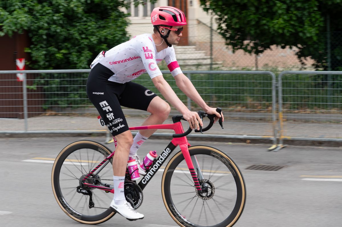 Il danese Asgreen vince la 14^ tappa, Del Toro resta leader