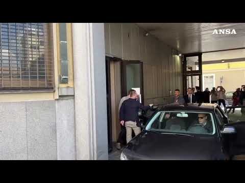 Neonati sepolti, Chiara Petrolini e l’ex fidanzato in tribunale a Parma