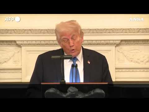 Trump: “Si stanno facendo progressi dopo la telefonata con Putin”