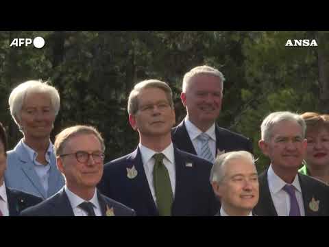 G7 Finanze, foto di gruppo per ministri e governatori delle Banche centrali