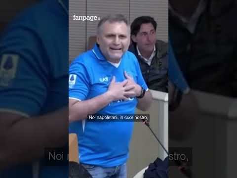 Il consigliere comunale si lamenta: “Oggi in Aula perché il sindaco è juventino e leghista”. E sfode
