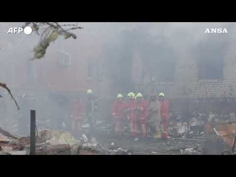 Ondata di bombardamenti sull’Ucraina, almeno 12 morti