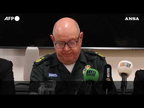 Auto su pedoni a Liverpool, 27 feriti in ospedale