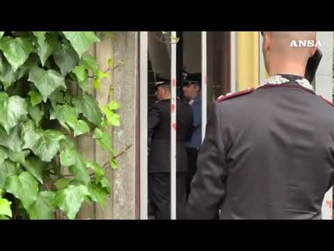 Bologna, 59enne trovato morto in casa: s’indaga per omicidio