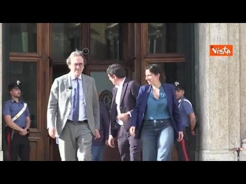 Guerra Gaza, Conte, Schlein Bonelli e Fratoianni l’abbraccio per annunciare la piazza del 7…