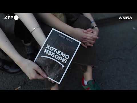 Serbia, a Belgrado si torna in piazza contro la corruzione