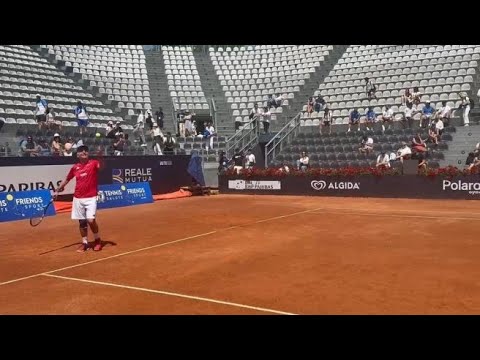 Tennis and Friends a Roma, Paolo Bonolis gioca in doppio con Flavio Cobolli