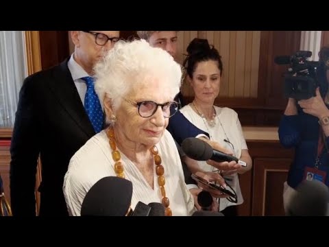 Liliana Segre nella Giornata per il contrasto ai discorsi d’odio: «Si combatte solo con la pace»