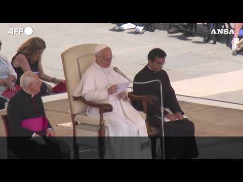 Il Papa chiede la pace “in nome del diritto internazionale e della dignita’ umana”