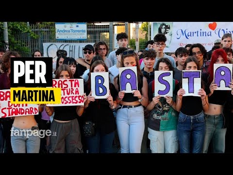 Flash mob per Martina Carbonaro: “Siamo stanche di avere paura”