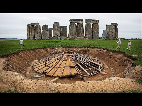 Mistero delle Case Vicino a Stonehenge che Non Dovrebbero Esistere