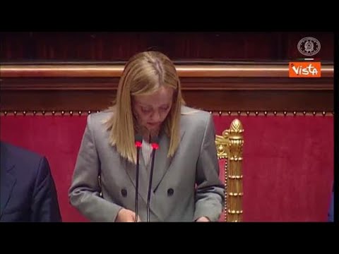 Meloni ironizza con Pirro (M5s): “Vorrei tanto essere Giuseppe Conte, ma sono Giorgia Meloni”