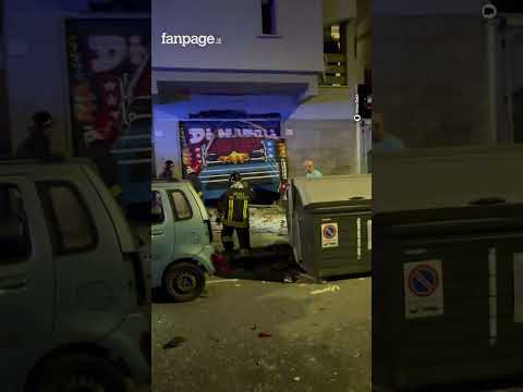 Esplosione nella notte a Ostia: scoppia una bomba davanti a una palestra, in strada anche Enzo Salvi