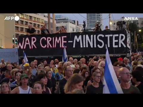 Tel Aviv, in piazza per la fine della guerra e il rilascio degli ostaggi