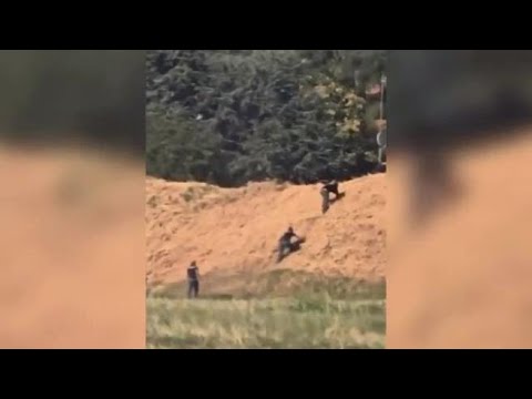 Bologna, il video della fuga del 29enne all’aeroporto Marconi per evitare l’espulsione