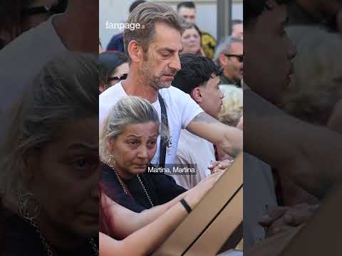 L’ultimo saluto a Martina Carbonaro