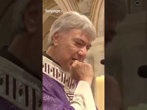 L’omelia di don Mimmo Battaglia ai funerali di Martina Carbonaro