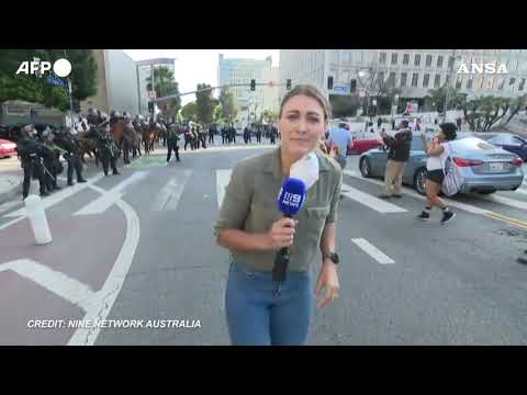 Los Angeles, giornalista colpita da un proiettile di gomma durante le proteste